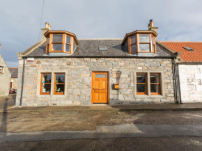 Cullen 117 Seatown With Sea Views